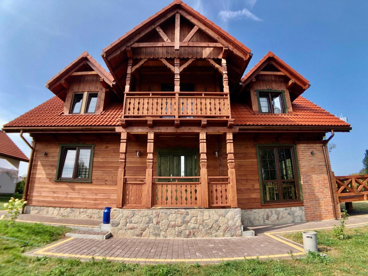 Wypoczynek Pod Lipami Bed & Breakfast Ruciane-Nida Ngoại thất bức ảnh