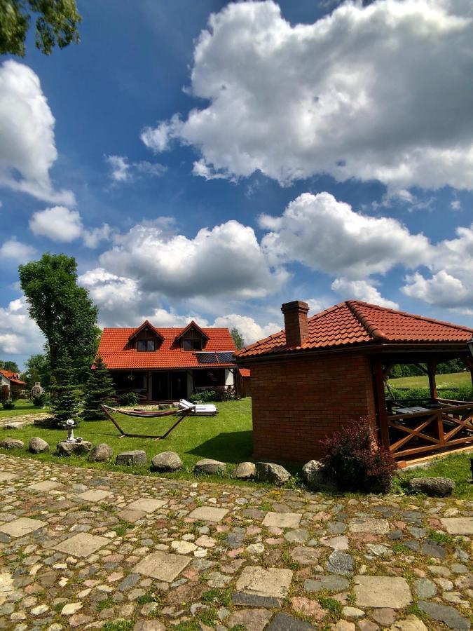 Wypoczynek Pod Lipami Bed & Breakfast Ruciane-Nida Ngoại thất bức ảnh