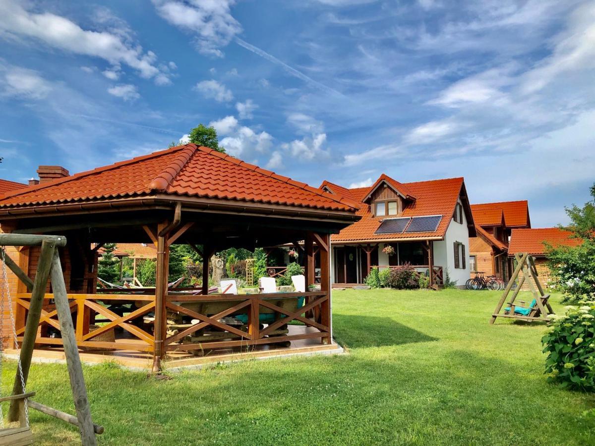Wypoczynek Pod Lipami Bed & Breakfast Ruciane-Nida Ngoại thất bức ảnh
