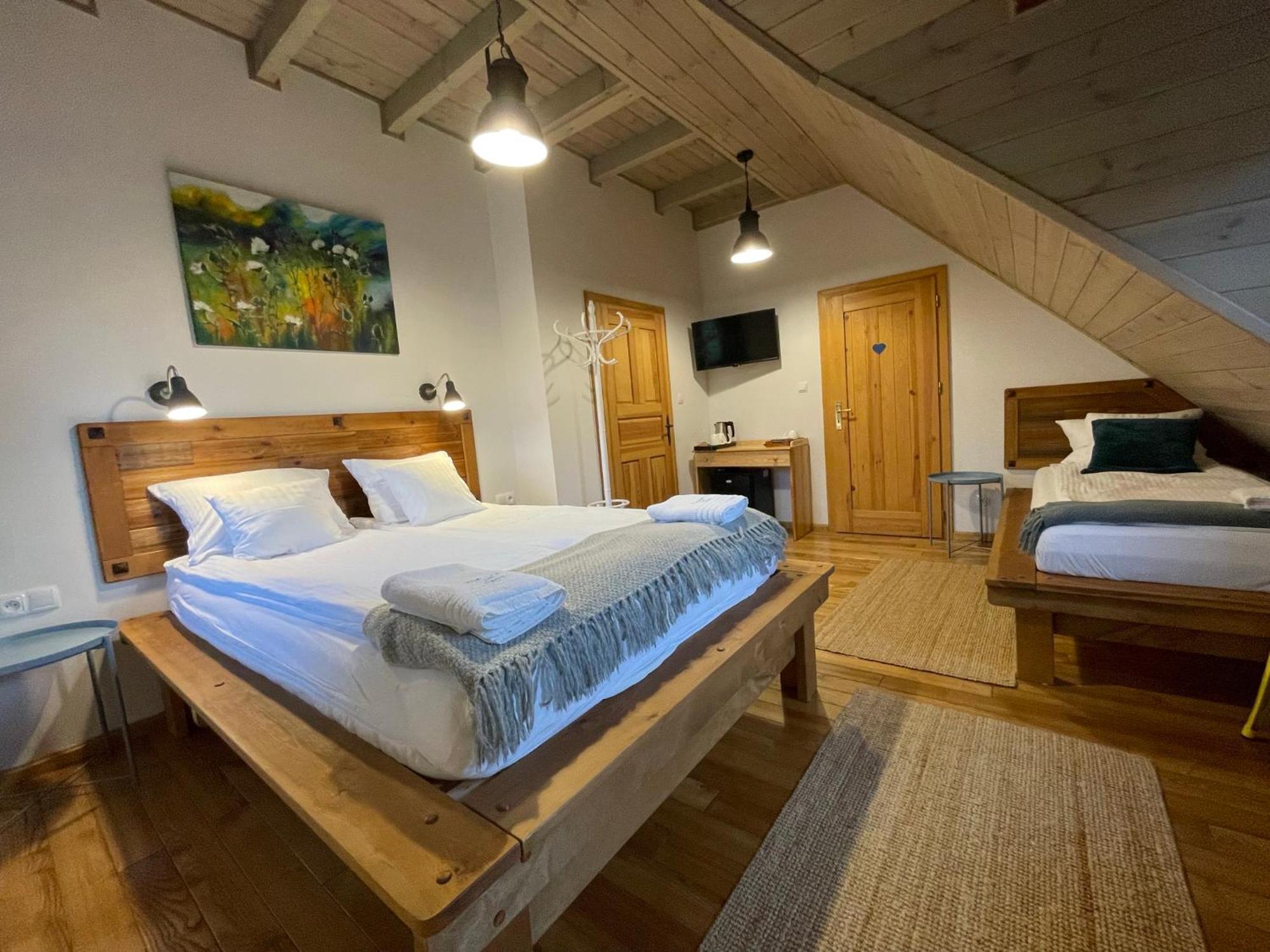 Wypoczynek Pod Lipami Bed & Breakfast Ruciane-Nida Ngoại thất bức ảnh