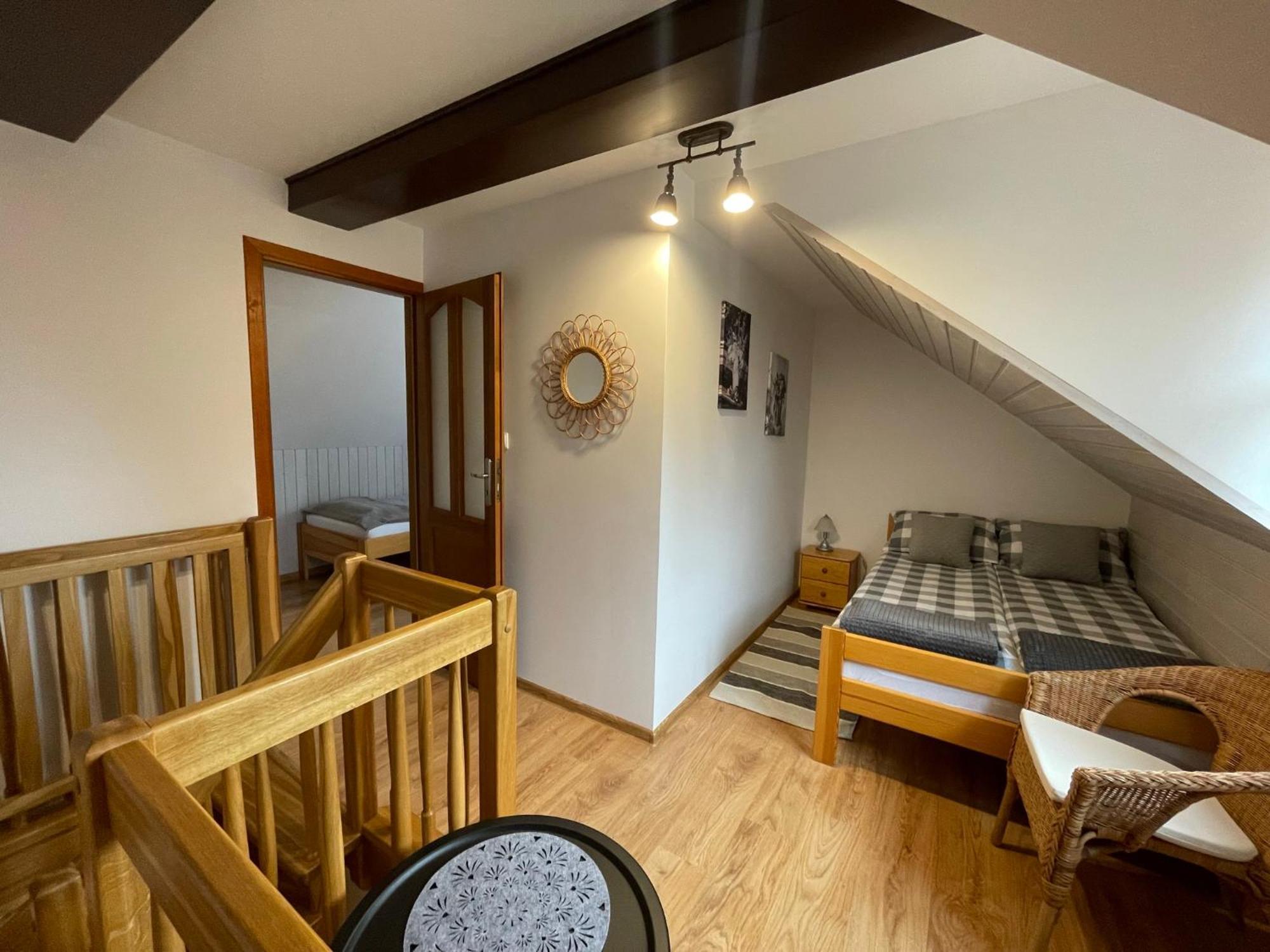 Wypoczynek Pod Lipami Bed & Breakfast Ruciane-Nida Ngoại thất bức ảnh